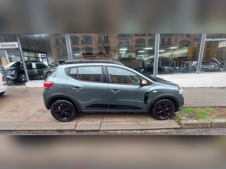 Dacia Sandero Stepway 1.0 100cv foto 2